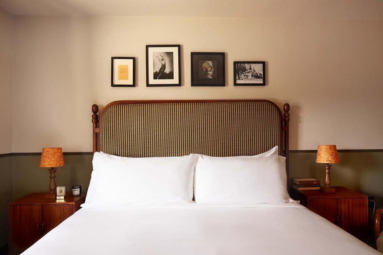 Hotel Berkshires Untold Lenox Exterior foto